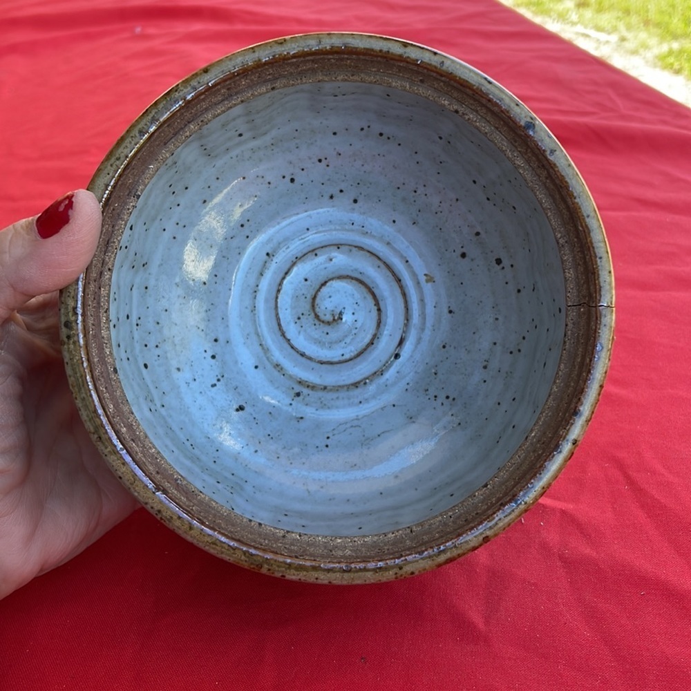 Pottery Like New - Picture 2 of 4